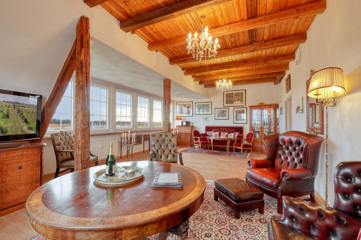 Royal Suite