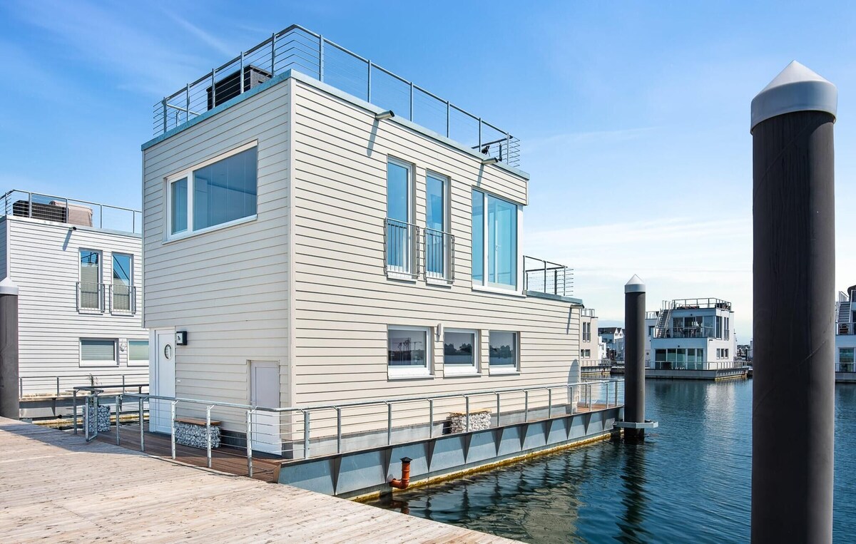 Luxus-Hausboot Navia 4