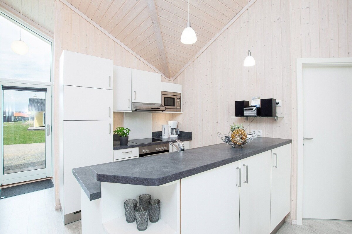 Grobenbrode Open-Concept Spa House