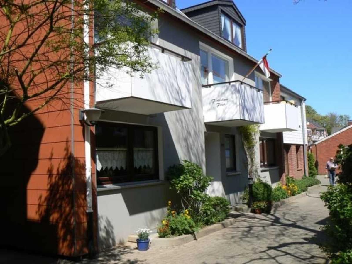 Ferienhaus Frier - Wohnung Sellebrunn zur Inselseite